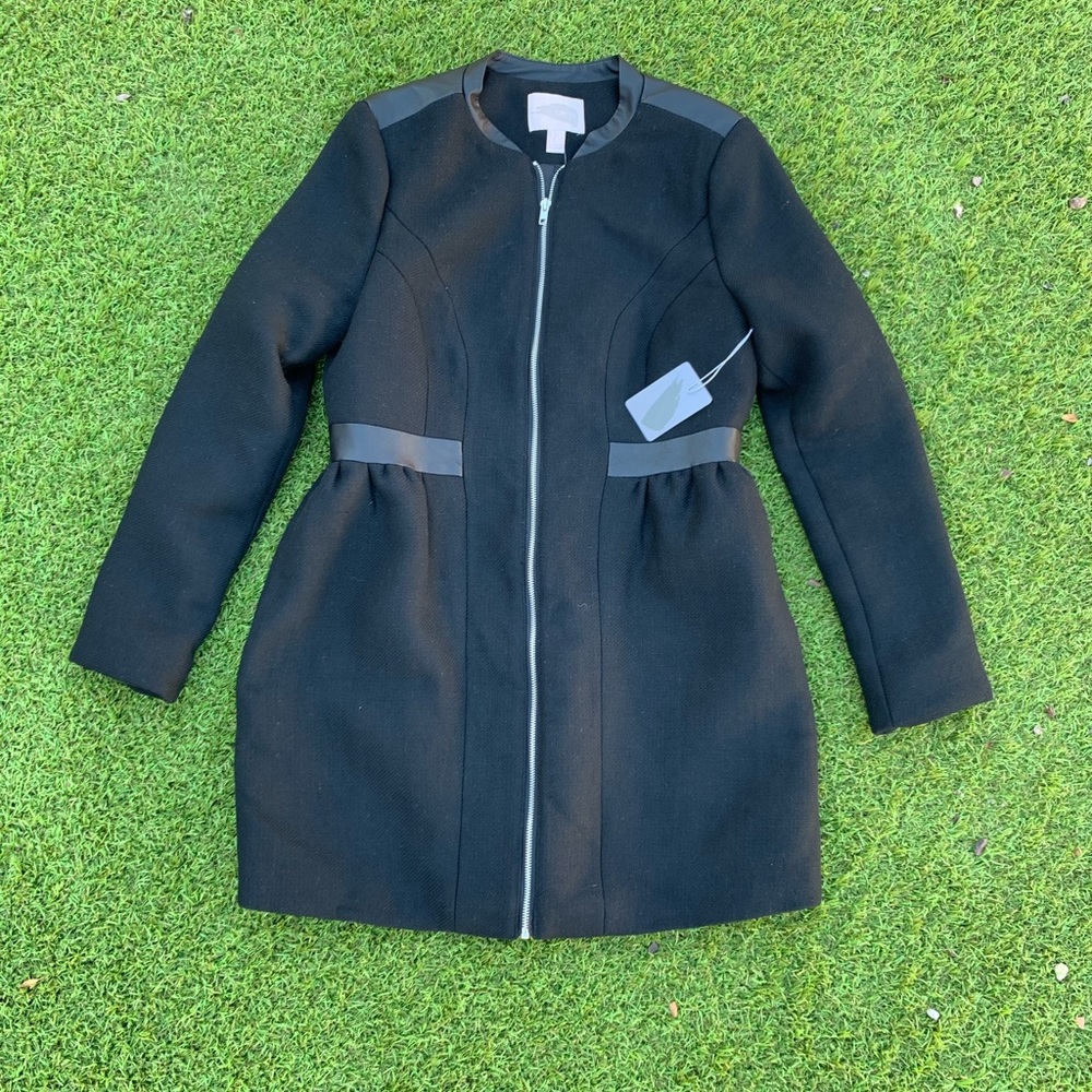 NWT Women’s Coat 🧥